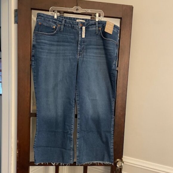 Madewell Mid-Rise Kick-Out Jeans, Size 24W - Picture 1 of 7
